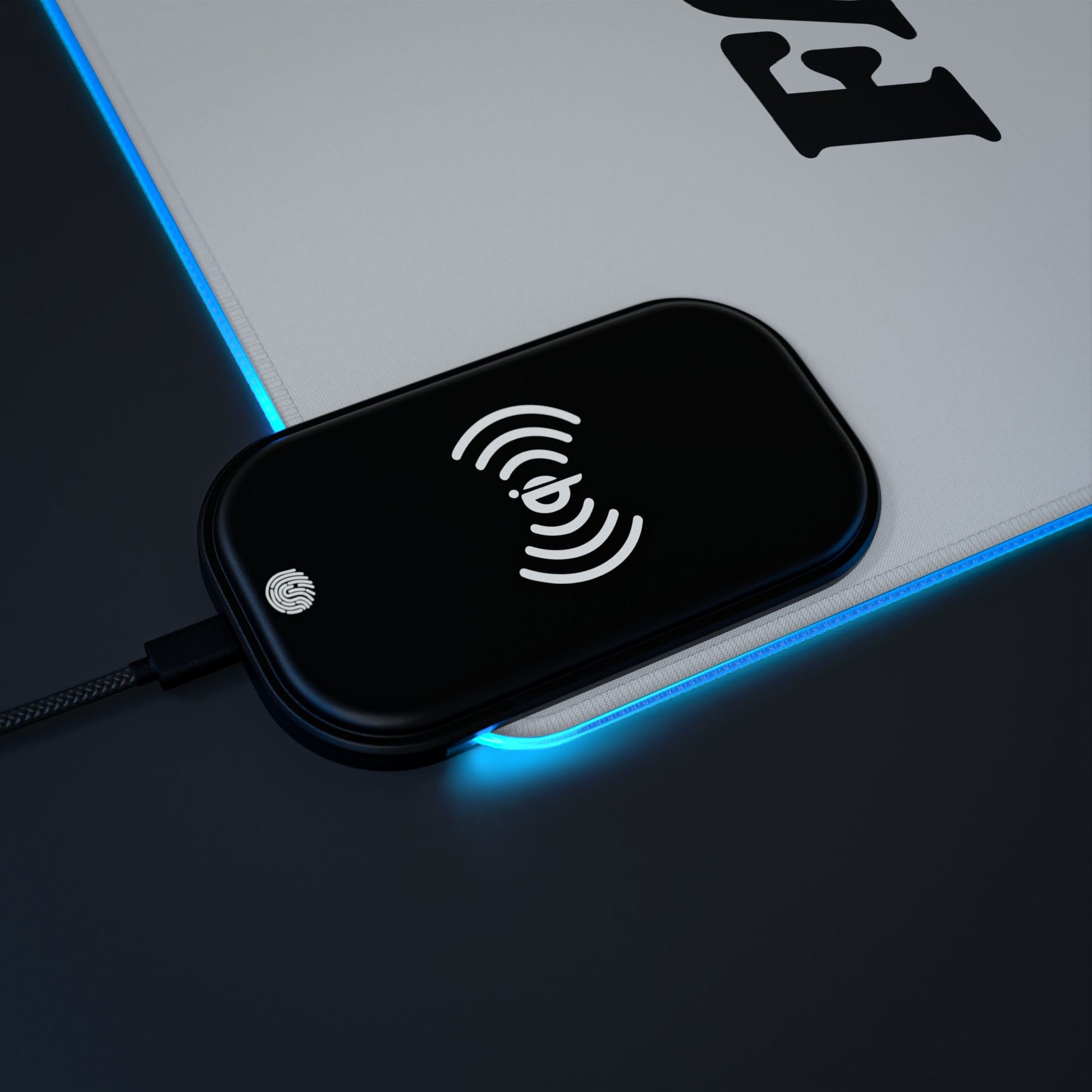 FASTLANE® LED Wireless Charging Mousepad
